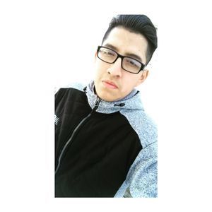 Meet your Posher, Tomas